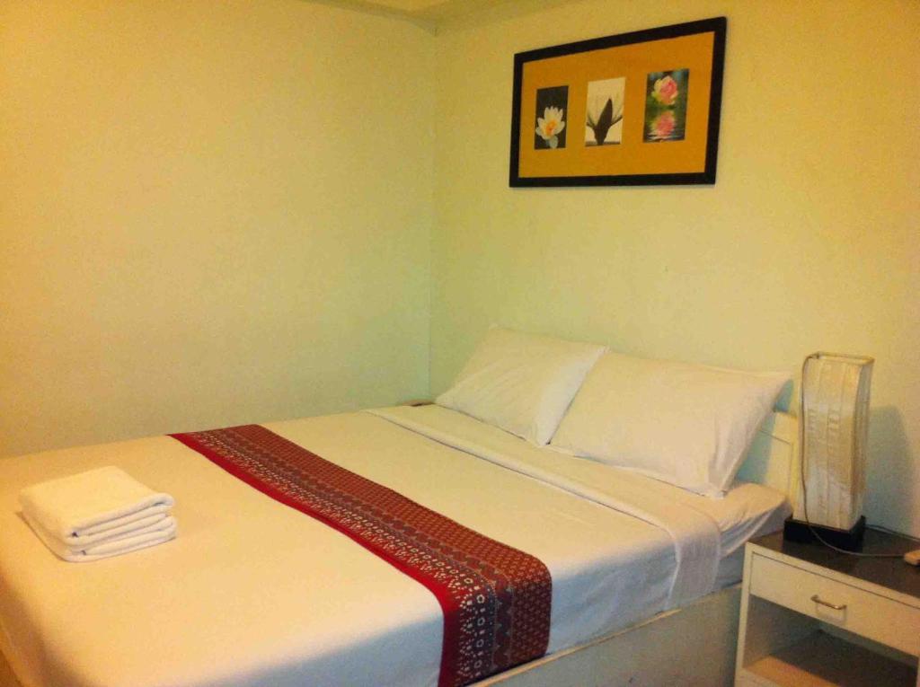 Hotel Chiangmai Bupatara Chiang Mai Habitación foto